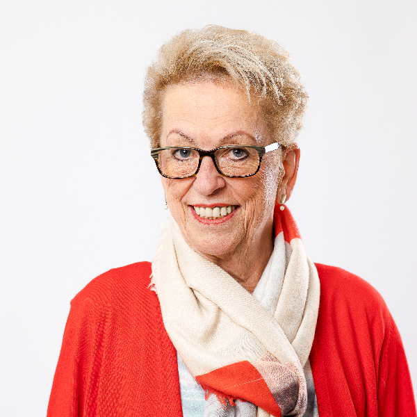  Brunhilde Rhl